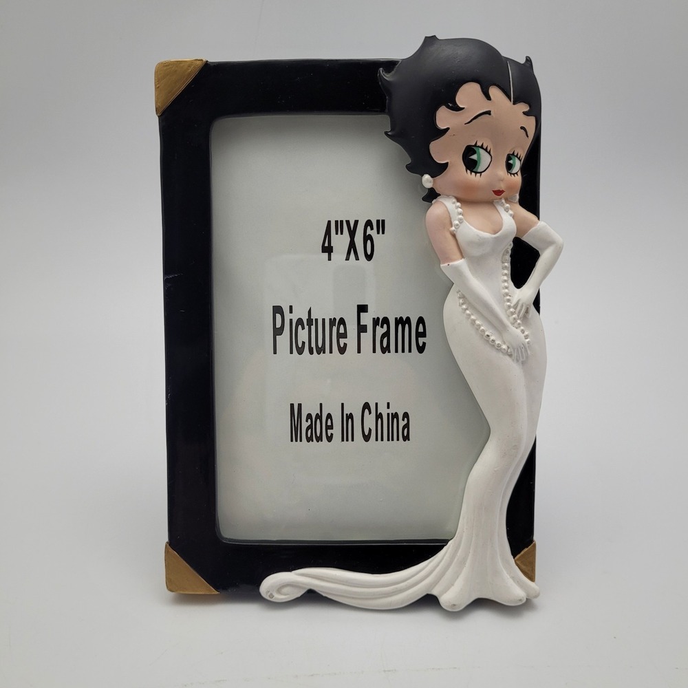 Vintage Betty Boop 3D Picture Frame Black White Dress Pearls 1990s King Features